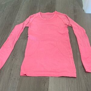 Pink lululemon swiftly tech long sleeve